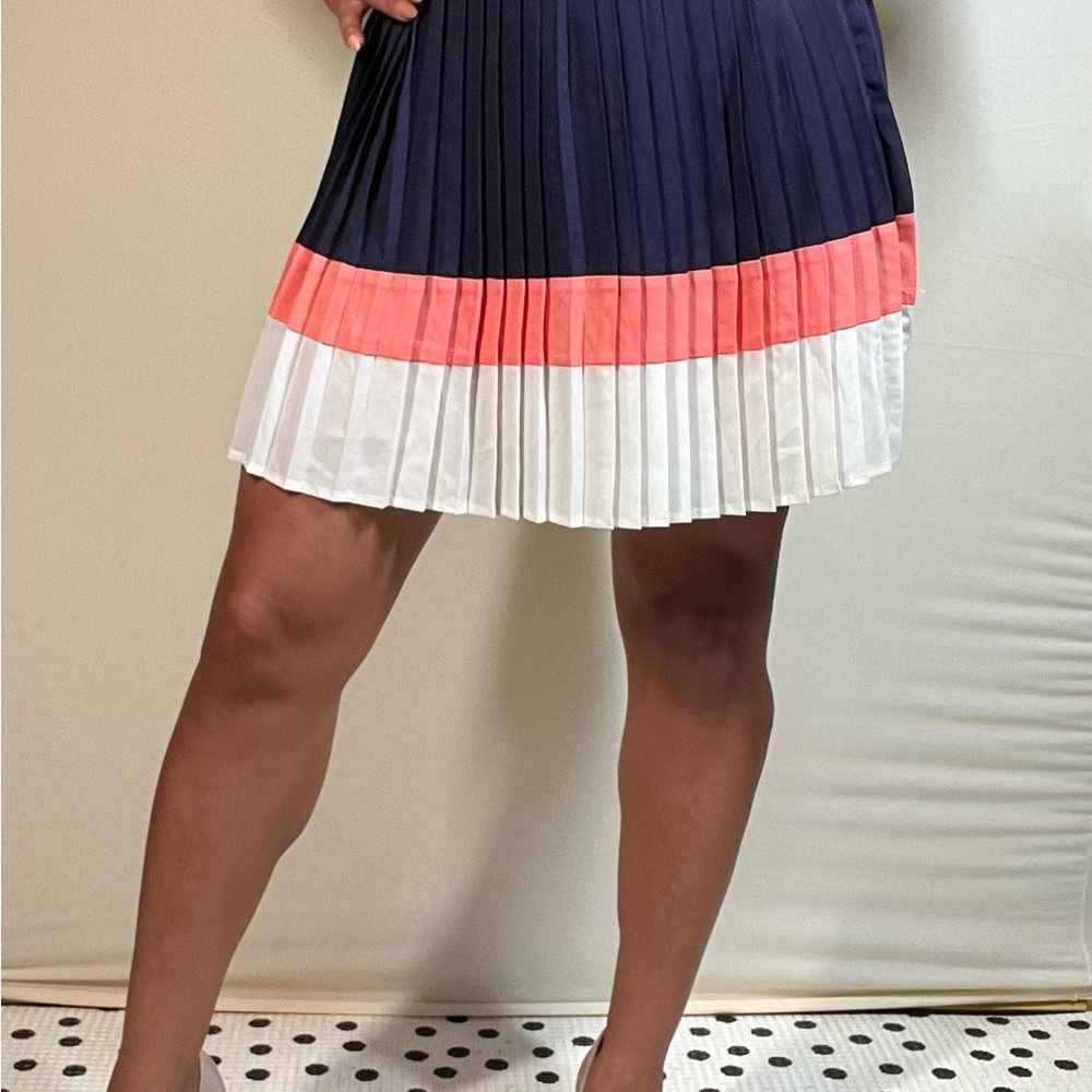 Forever 21 A-Line Skirt in Navy, Coral, and White